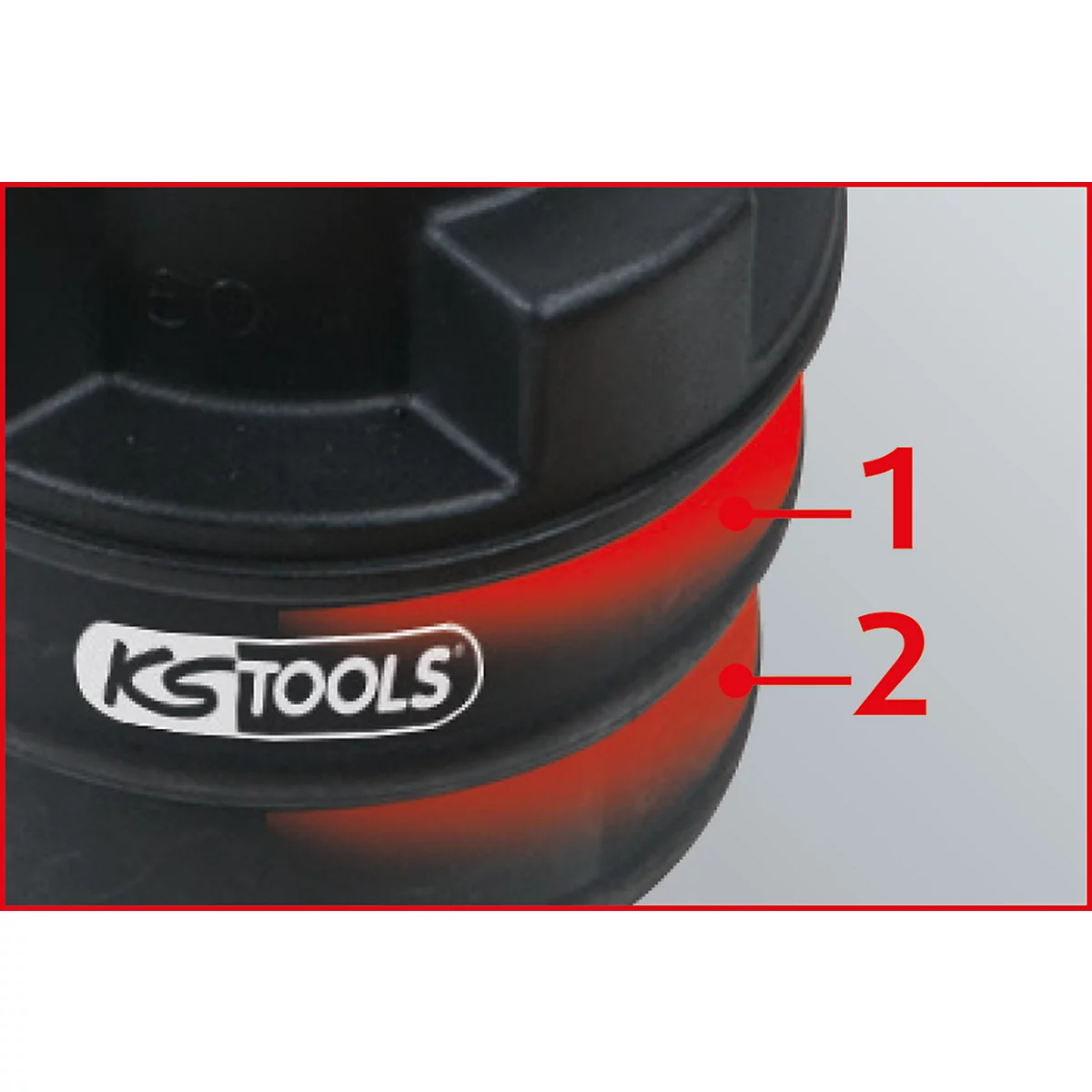 Nahaufnahme eines schwarzen Werkzeugs mit rotem Akzent. Das KS TOOLS Logo ist zu sehen.