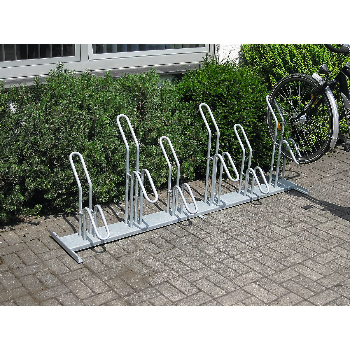 U-bout parkers, 1-zijdig, voor banden tot 55 mm b/w, 2250 x 415 x 560 mm d/w, thermisch verzinkt staal, 6 parkeerplaatsen, gedemonteerd