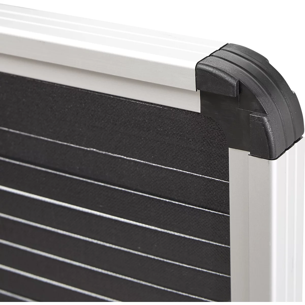 Ultradex Planrecord presentatiewand, wandbevestiging, 61 horizontale rails, B 1020 x D 22 x H 770 mm, materiaal en aluminium, zwart