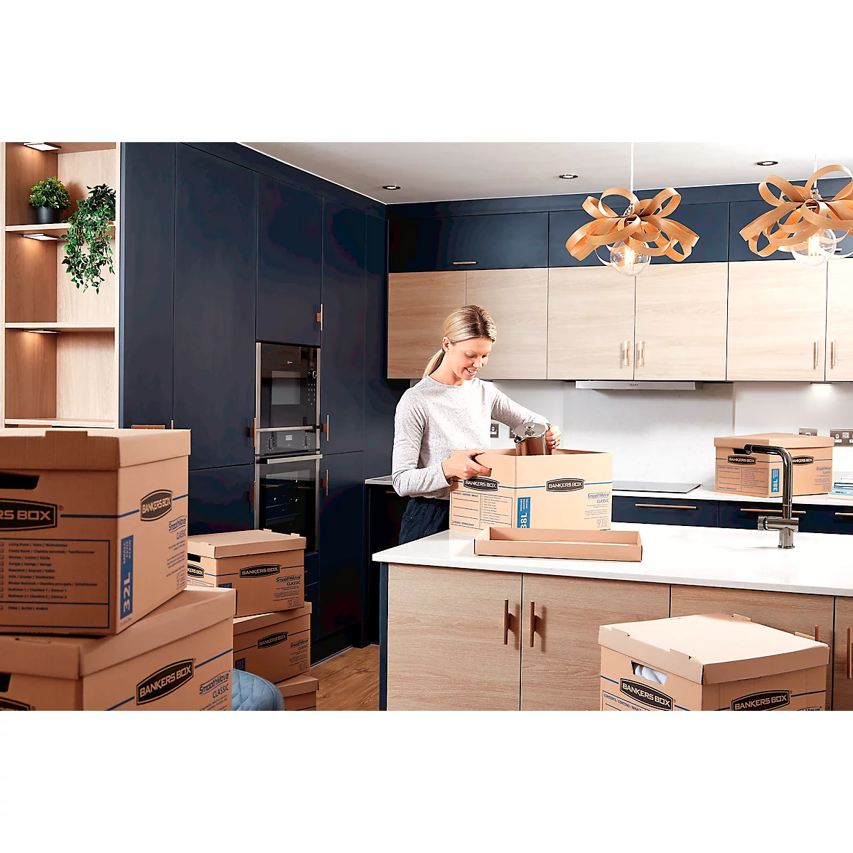 Umzugsbox SmoothMove, 2-lagige Wellenpappe, abnehmbarer Deckel, Beschriftungsfeld, H 260 x B 325 x T 445 mm, 38 L, 10 Stück