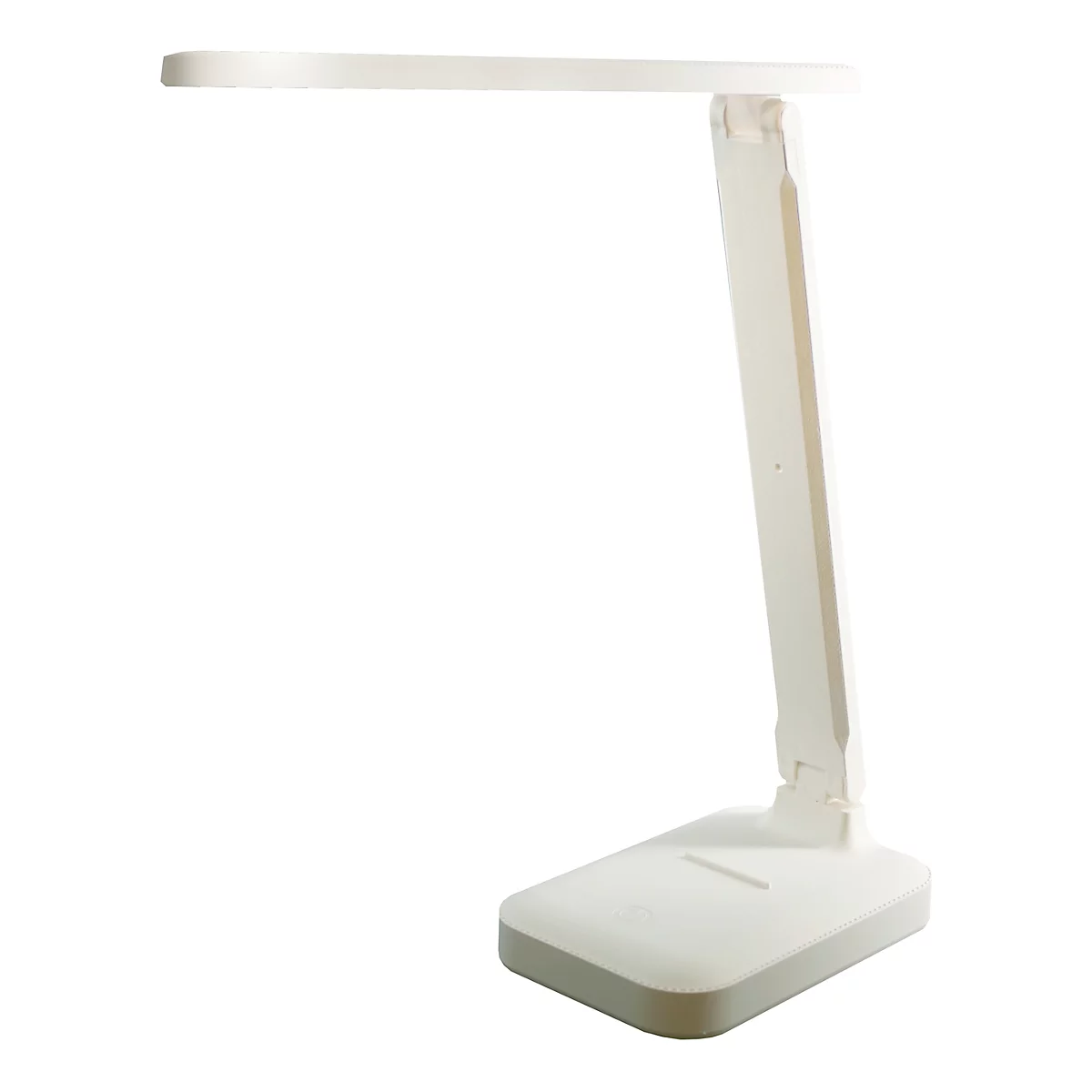 Weiße, schwenkbare Schreibtischlampe mit rechteckigem Fuß und länglichem Lampenschirm, isoliert auf weißem Hintergrund.