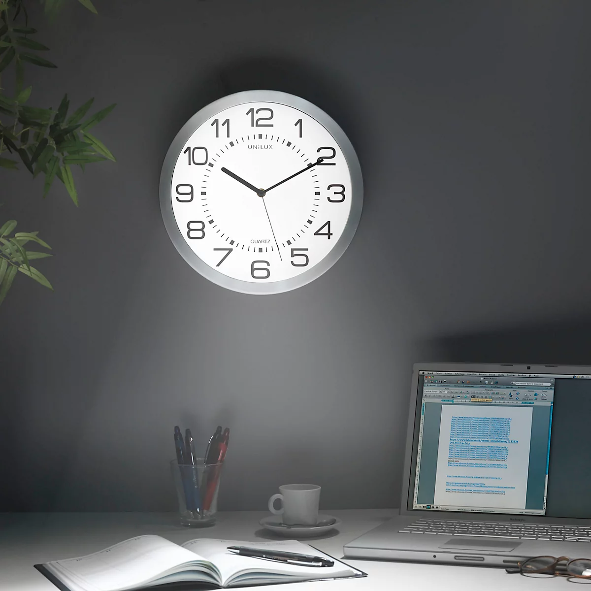Unilux MOON wandklok metaal grijs, 30 cm, verlichte wijzerplaat, werkt op batterijen en lichtnet