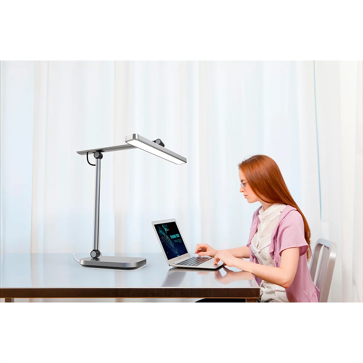 Unilux PURELINE LED-bureaulamp, dimbaar, 3000K/4000K/5700K, lichtsterktesensor, scharnierarm, metaalgrijs