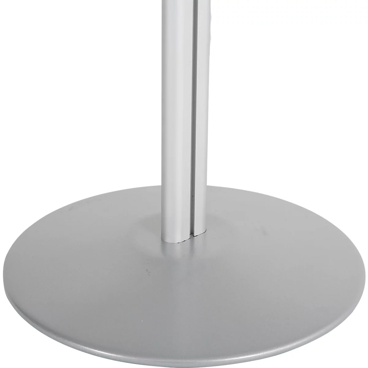 Silberner runder Standfuß mit mittiger Säule. Helles, schlichtes Design.