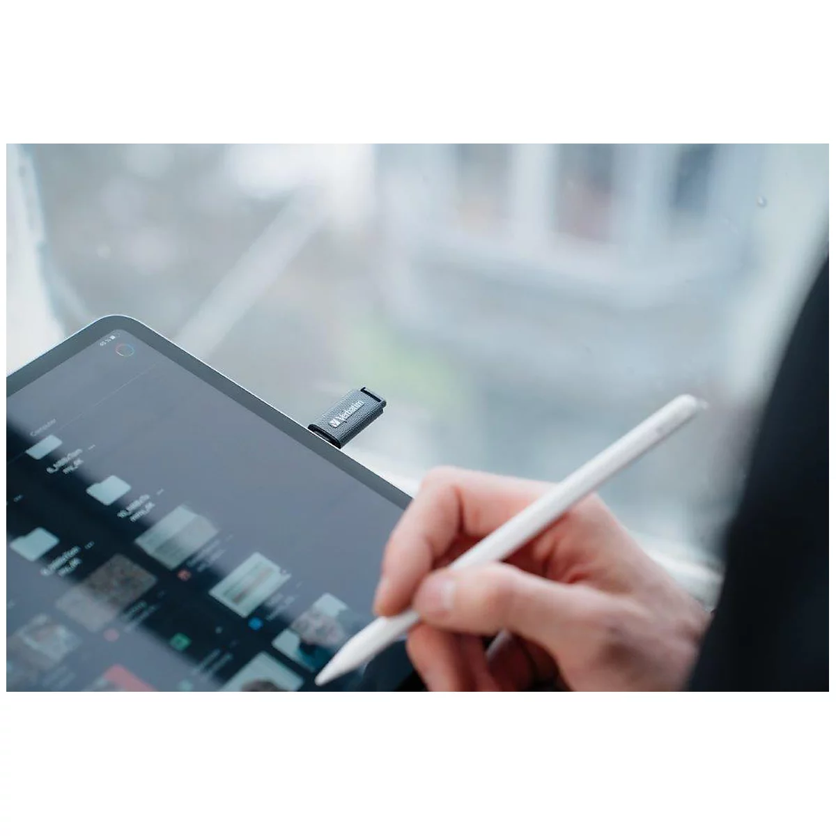 USB-C-Stick Verbatim Store 'n' Go, 32 GB, Retractable Typ-C, 100MB/s Lesegeschwindigkeit & 20 MB/s Schreibgeschwindigkeit, schwarz