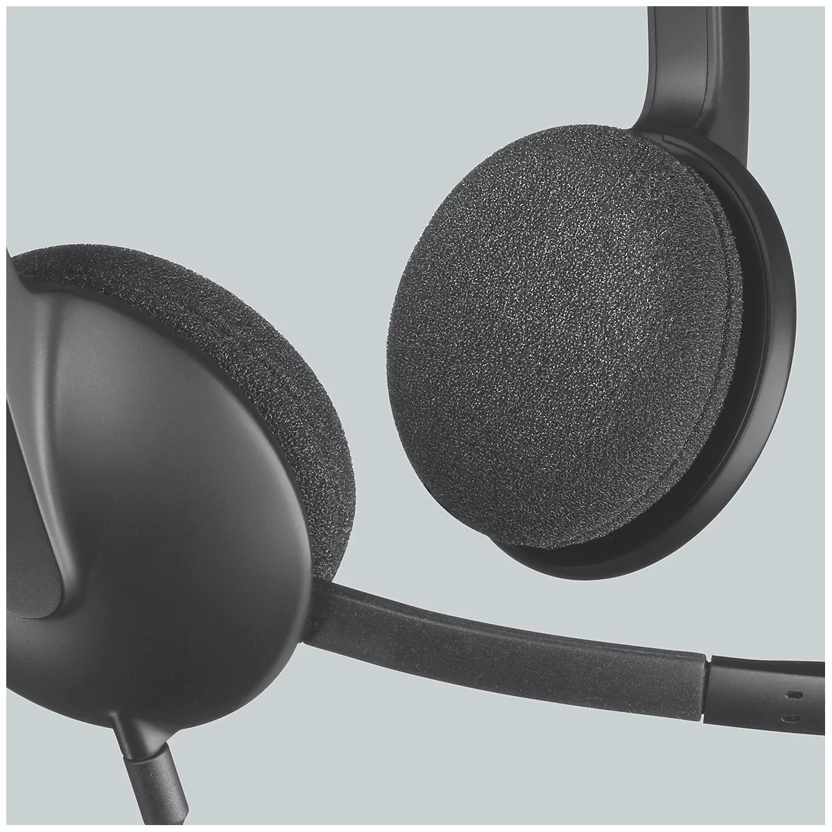 USB Headset Logitech H340, binaural, microphone réglable avec filtre antibruit, arceau de tête réglable, L 173 x P 65 x H 210 mm, noir