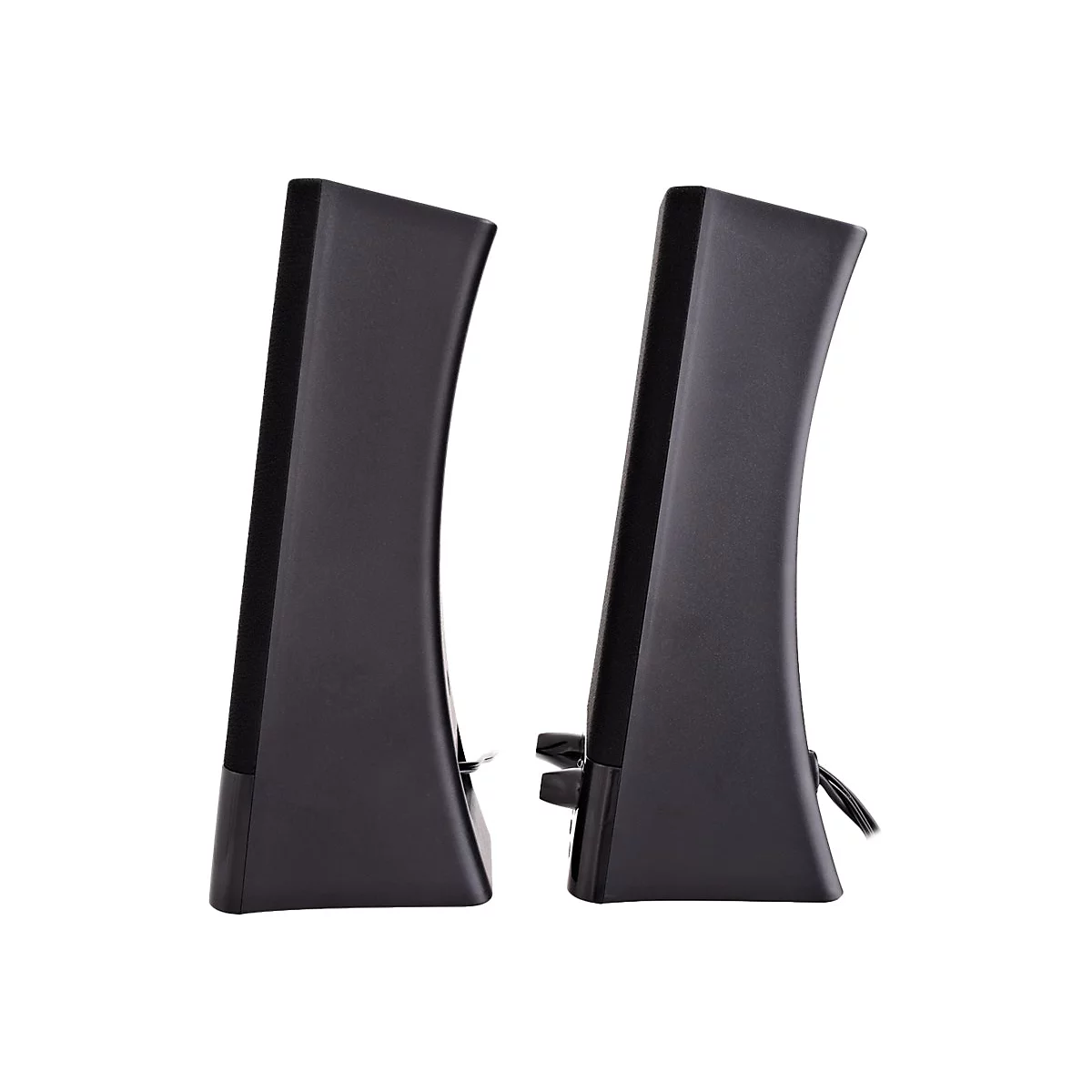 Zwei schwarze, gebogene Lautsprecher vor weißem Hintergrund. Der linke hat einen schwarzen, rechteckigen Stoffstreifen.