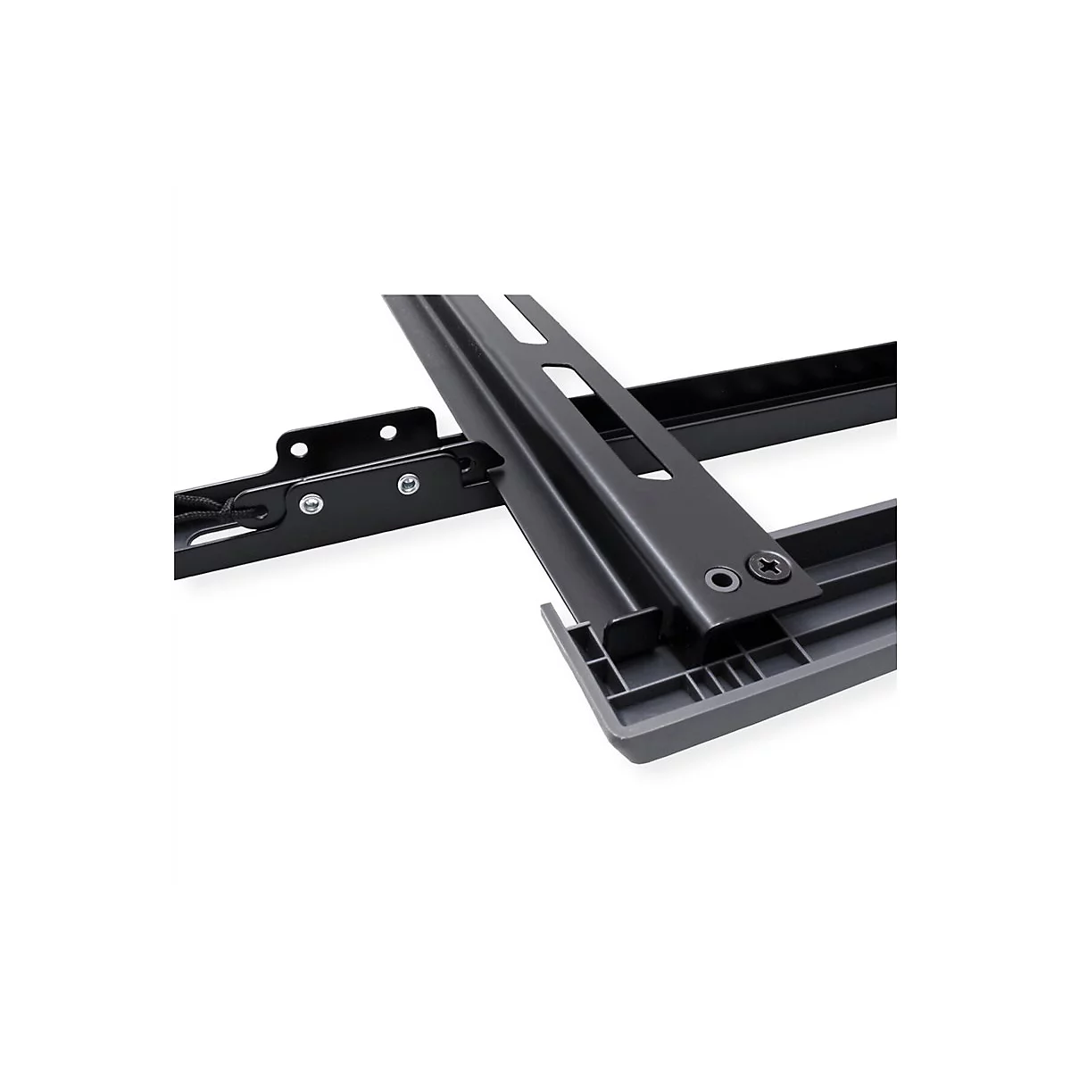 Detailansicht einer schwarzen TV-Wandhalterung aus Metall, die an einem grauen Kunststoffelement befestigt ist.