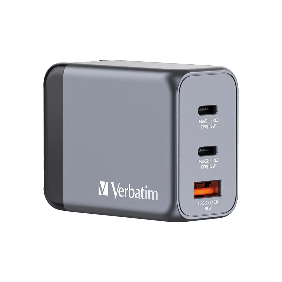 Ein graues Ladegerät mit drei Anschlüssen, beschriftet mit USB-C1 PD 3.0, USB-C2 PD 3.0 und USB-A QC 3.0. Das Logo von Verbatim ist zu sehen.