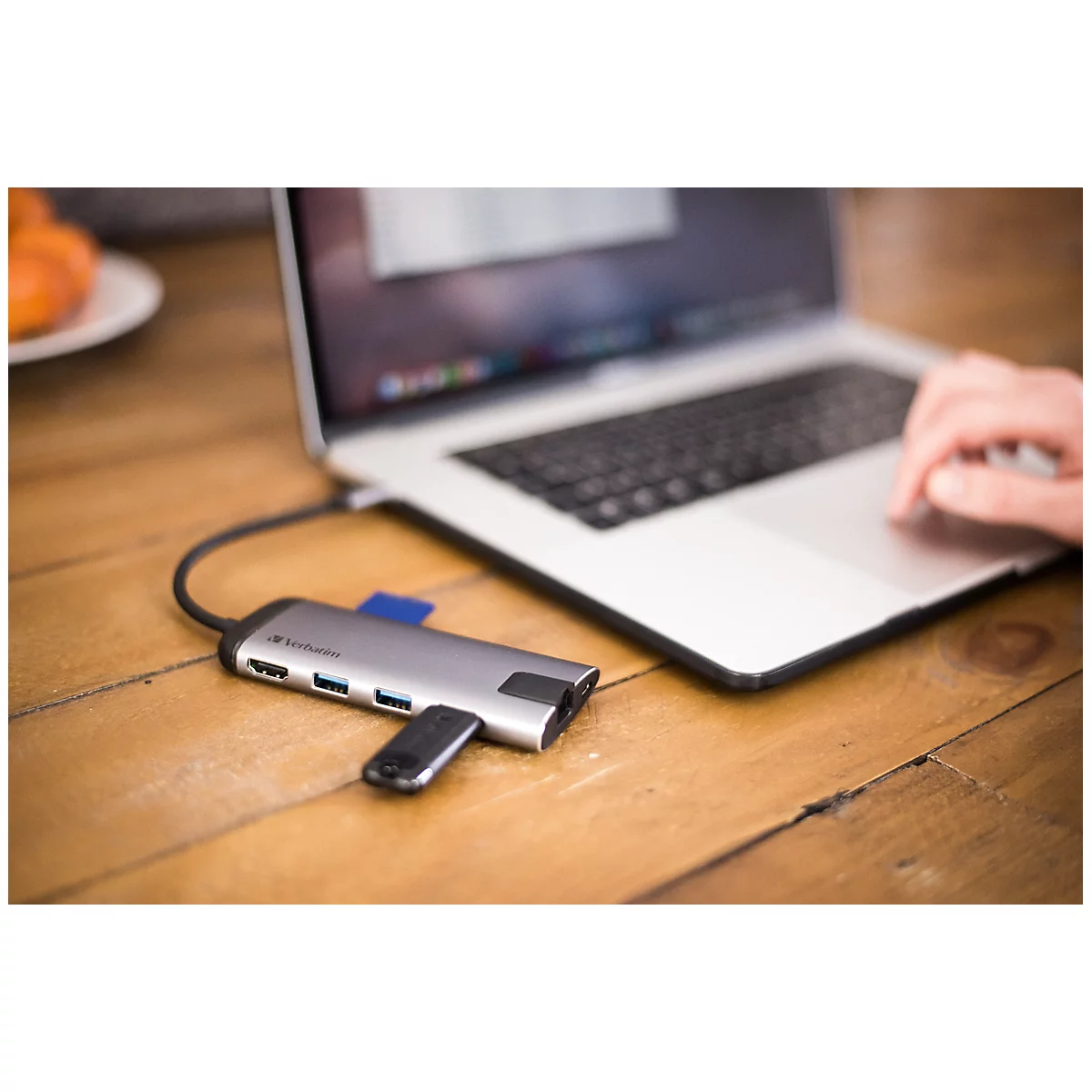 Verbatim USB-C™ Multiport-Hub, USB-C, 3x USB 3.0, HDMI, Gigabit Ethernet, SD/microSD, Kabellänge 15 cm