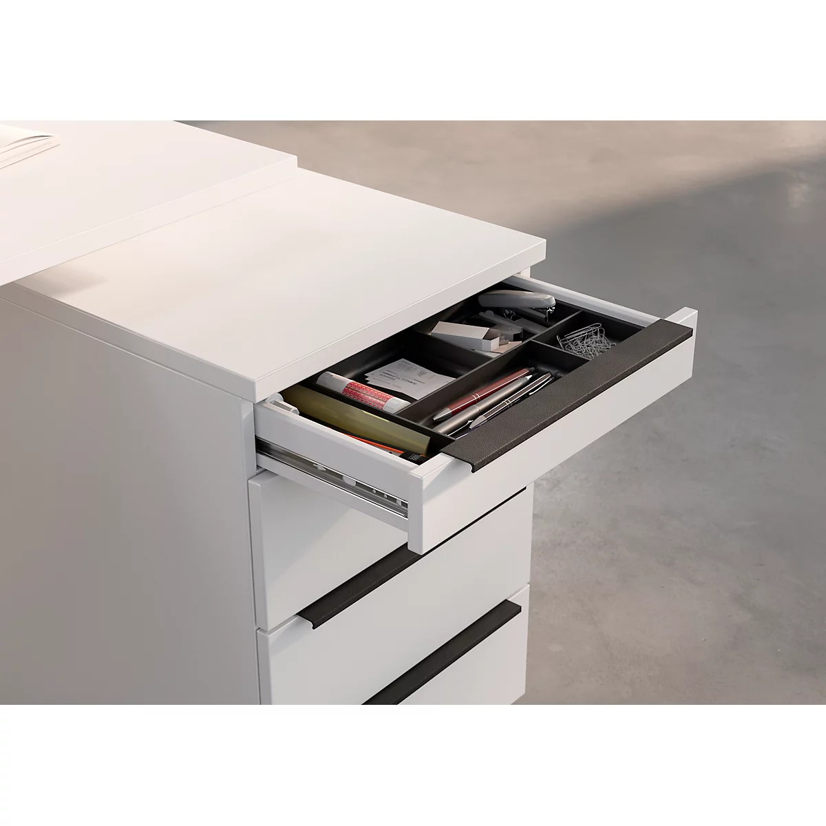 Verrijdbare lade Porto, 4 laden incl. opbergvak en 1 afsluitbare lade, B 420 x D 600 x H 630 mm, wit