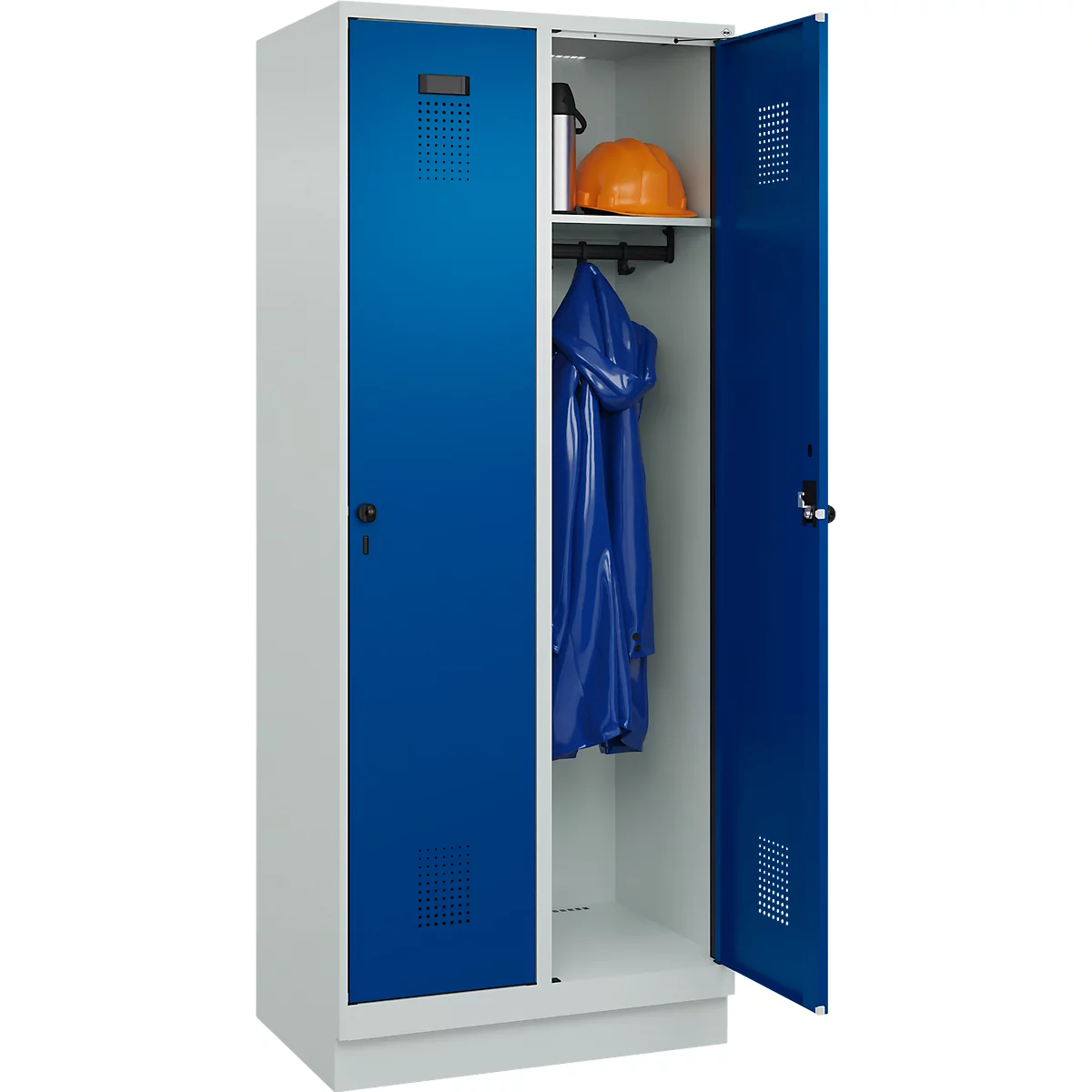 Vestiaire C+P Evolo Plus, 2 compartiments, largeur des compartiments 400 mm, avec socle, charnières à droite, L 800 x P 500 x H 1950 mm, verrou rotatif, gris clair/bleu gentiane