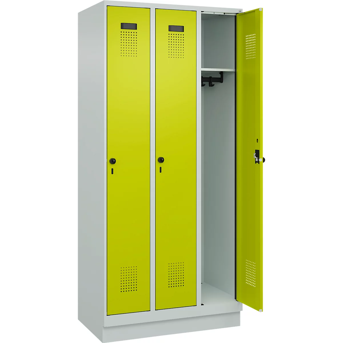 Vestiaire C+P Evolo Plus, 3 compartiments, largeur de compartiment 300 mm, avec socle, butée à droite, butée Soft, anti-effraction, L 900 x P 500 x H 1950 mm, fermeture de sécurité à pêne rotatif, gris clair RAL 7035/vert clown RAL 1108060