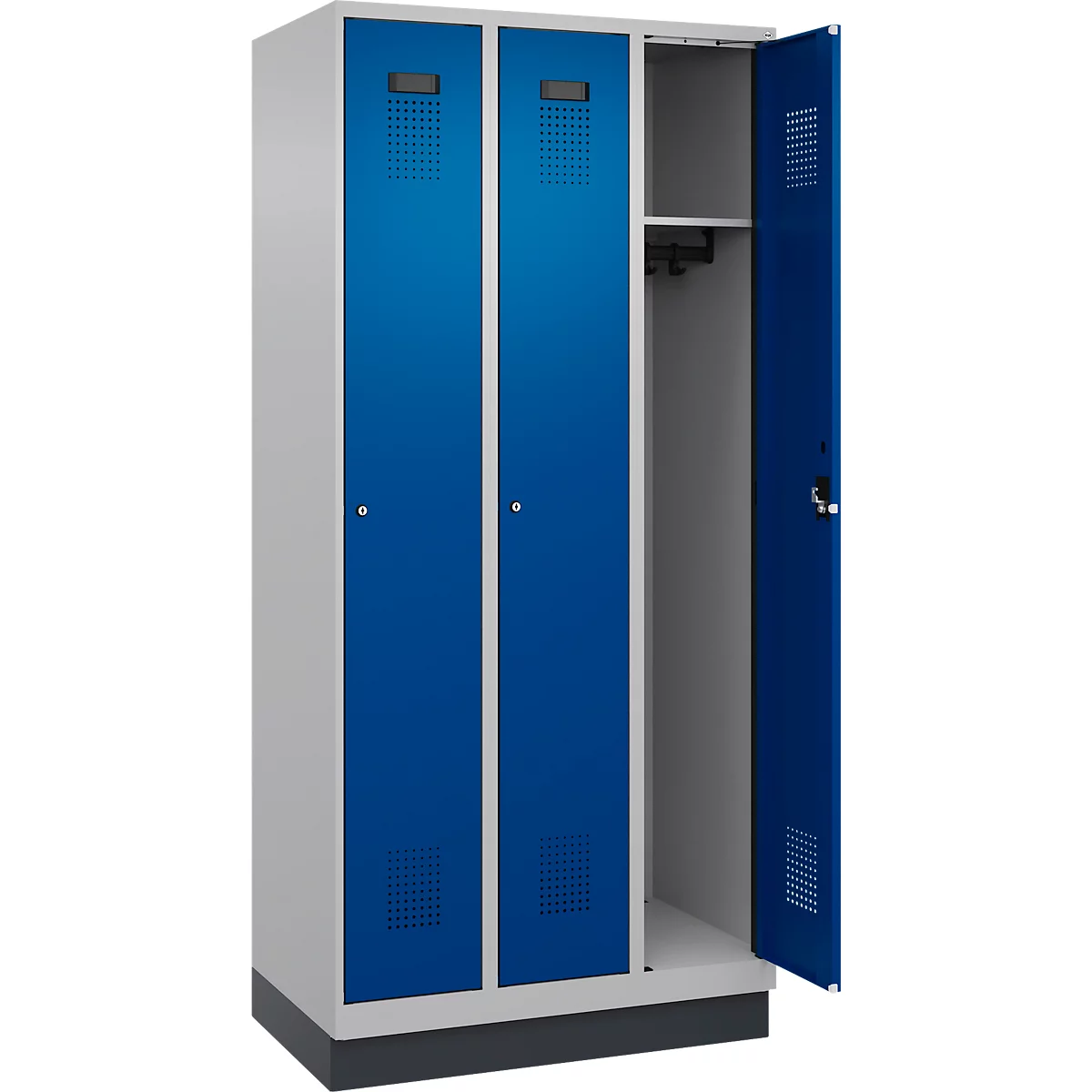 Vestiaire C+P Evolo Plus, 3 compartiments, largeur de compartiment 300 mm, avec socle, butée à droite, butée Soft, anti-effraction, L 900 x P 500 x H 1950 mm, serrure à cylindre, aluminium blanc RAL 9006/bleu enzyme RAL 5010