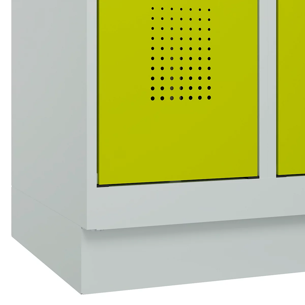 Vestiaire C+P Evolo Plus, 3 compartiments, largeur de compartiment 300 mm, avec socle, butée à droite, butée Soft, anti-effraction, L 900 x P 500 x H 1950 mm, serrure à cylindre, gris clair RAL 7035/vert clown RAL 1108060