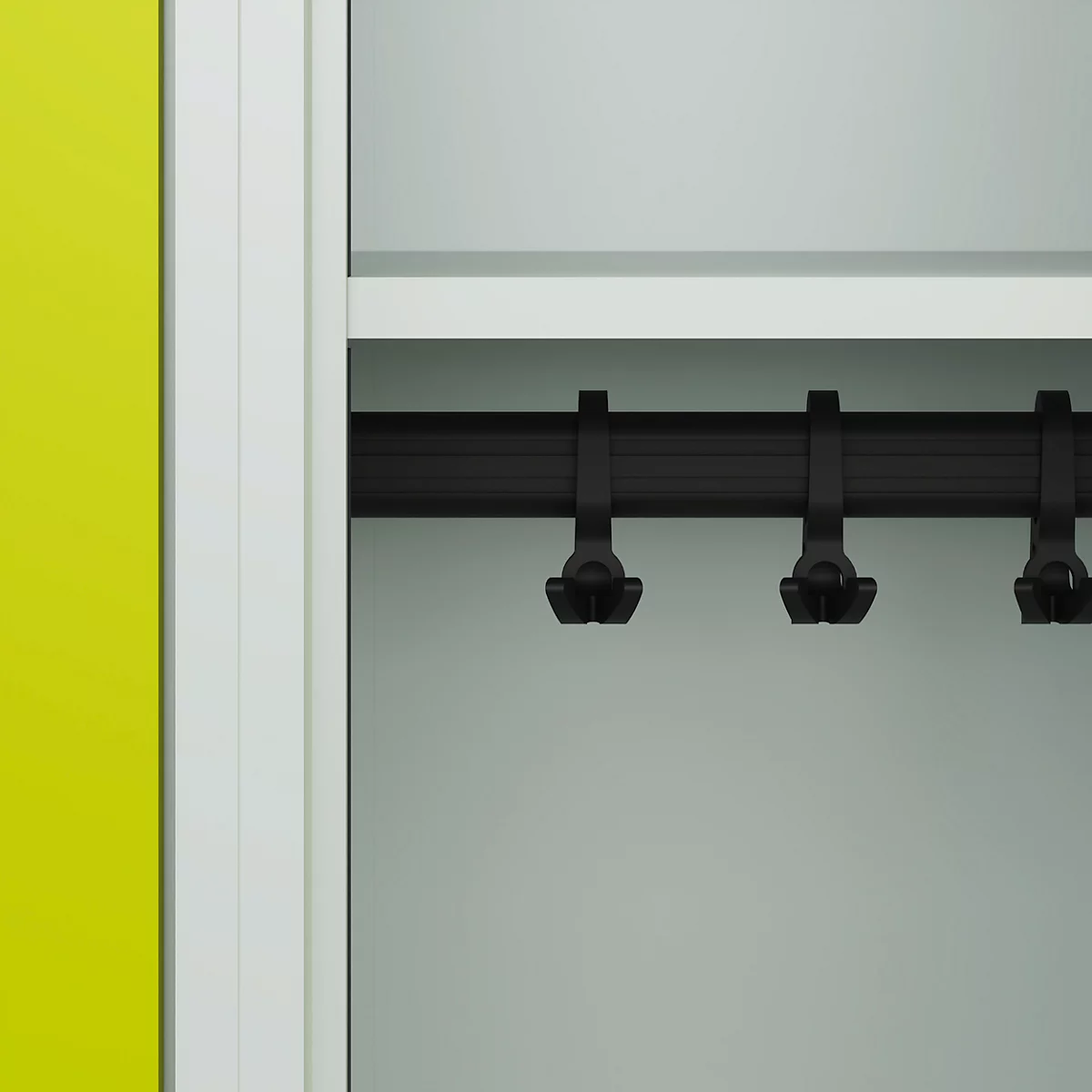 Vestiaire C+P Evolo Plus, 3 compartiments, largeur de compartiment 400 mm, avec pieds, butée à droite, butée Soft, anti-effraction, L 1200 x P 500 x H 1950 mm, fermeture de sécurité à pêne rotatif, gris clair RAL 7035/vert clown RAL 1108060