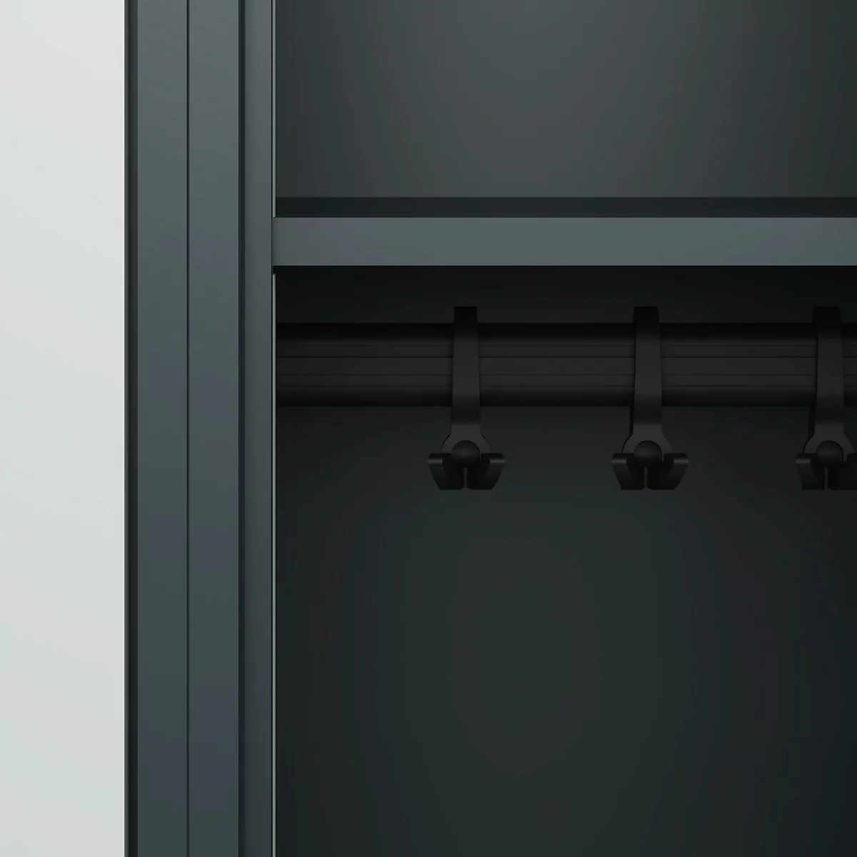 Vestiaire C+P Evolo Plus, 3 compartiments, largeur de compartiment 400 mm, avec pieds, butée à droite, butée Soft, anti-effraction, L 1200 x P 500 x H 1950 mm, serrure à cylindre, gris anthracite RAL 7016/gris clair RAL 7035