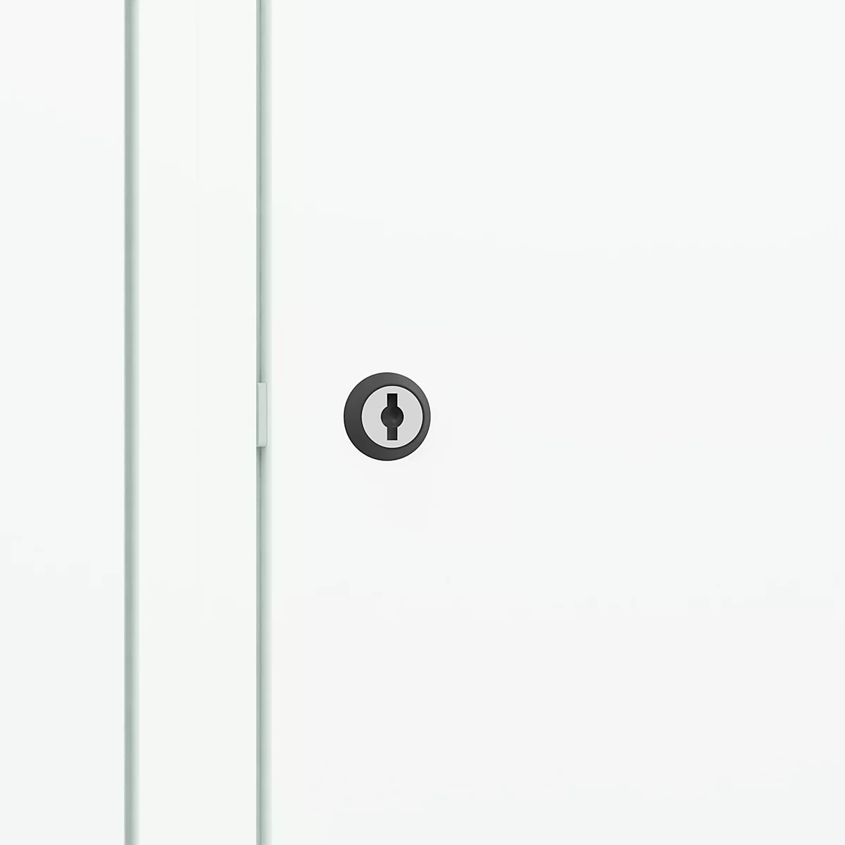 Vestiaire C+P Evolo Plus, 3 compartiments, largeur de compartiment 400 mm, avec socle, charnières à droite, L 1200 x P 500 x H 1950 mm, cylindre, blanc signalisation/blanc trafic
