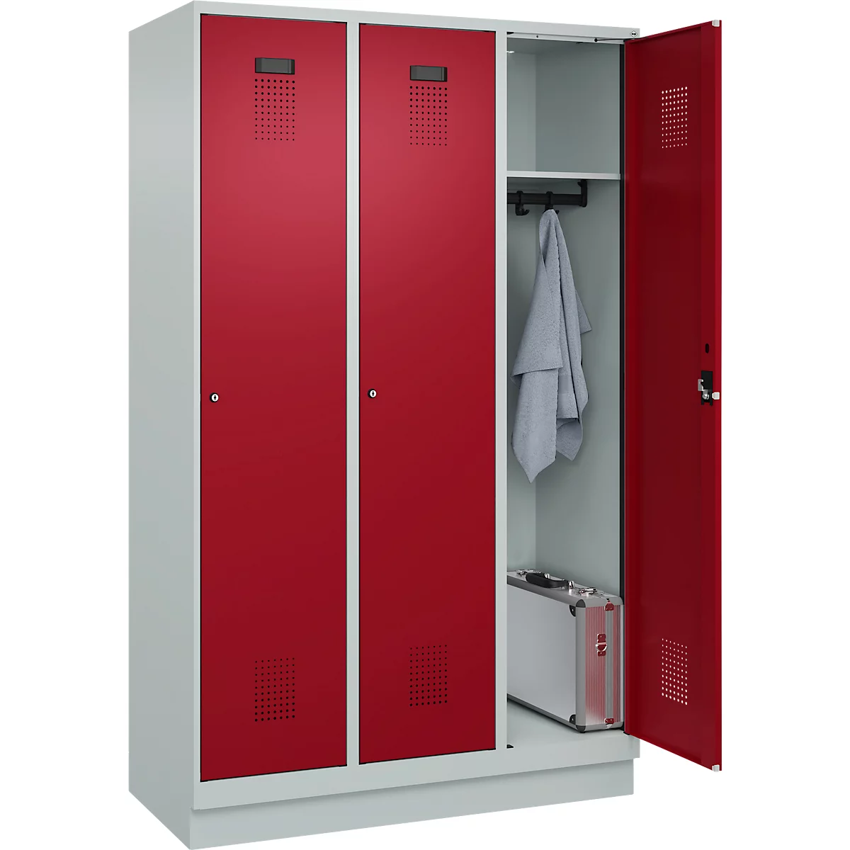 Vestiaire C+P Evolo Plus, 3 compartiments, largeur de compartiment 400 mm, avec socle, charnières à droite, L 1200 x P 500 x H 1950 mm, cylindre, gris clair/rouge rubis