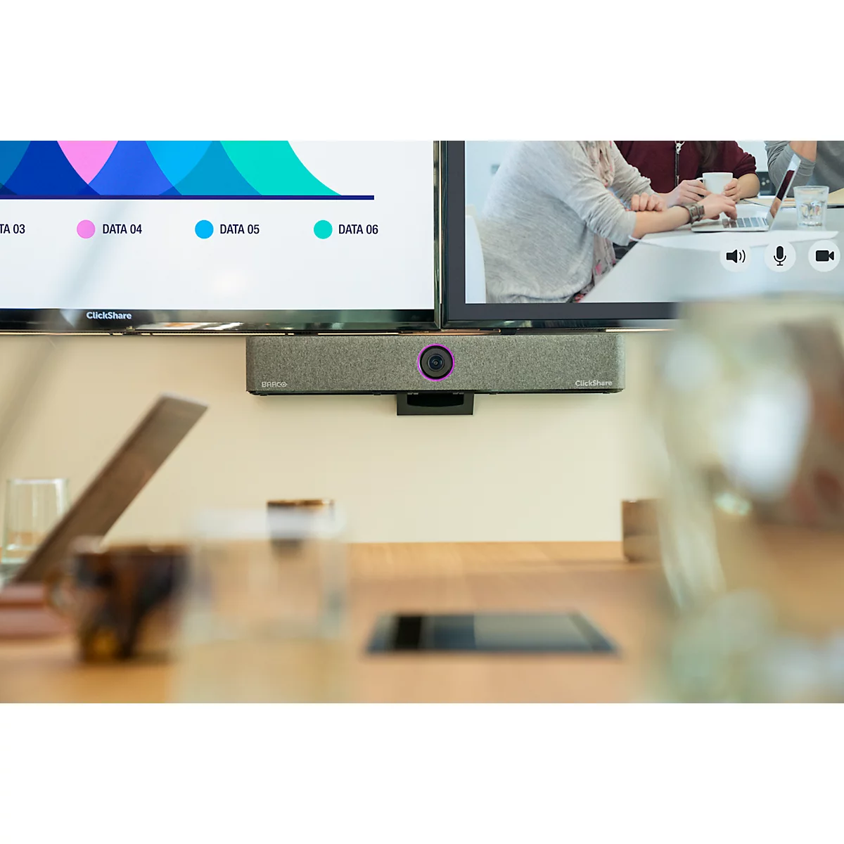 Videobar Barco ClickShare Bar Pro, voor middelgrote ruimtes, 3840 x 2160 px, 2 x 10 W, USB/LAN/WLAN, met 2 ClickShare-knoppen, zwart