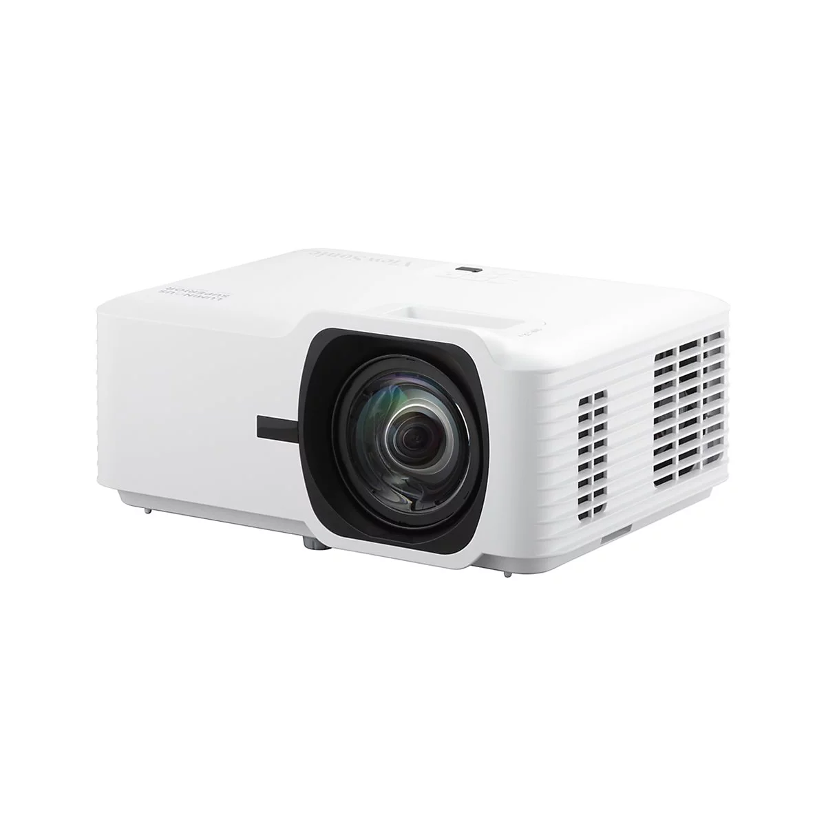 Projecteur blanc avec objectif noir, photographié légèrement en diagonale de face. Fentes d'aération et logo du fabricant visibles.