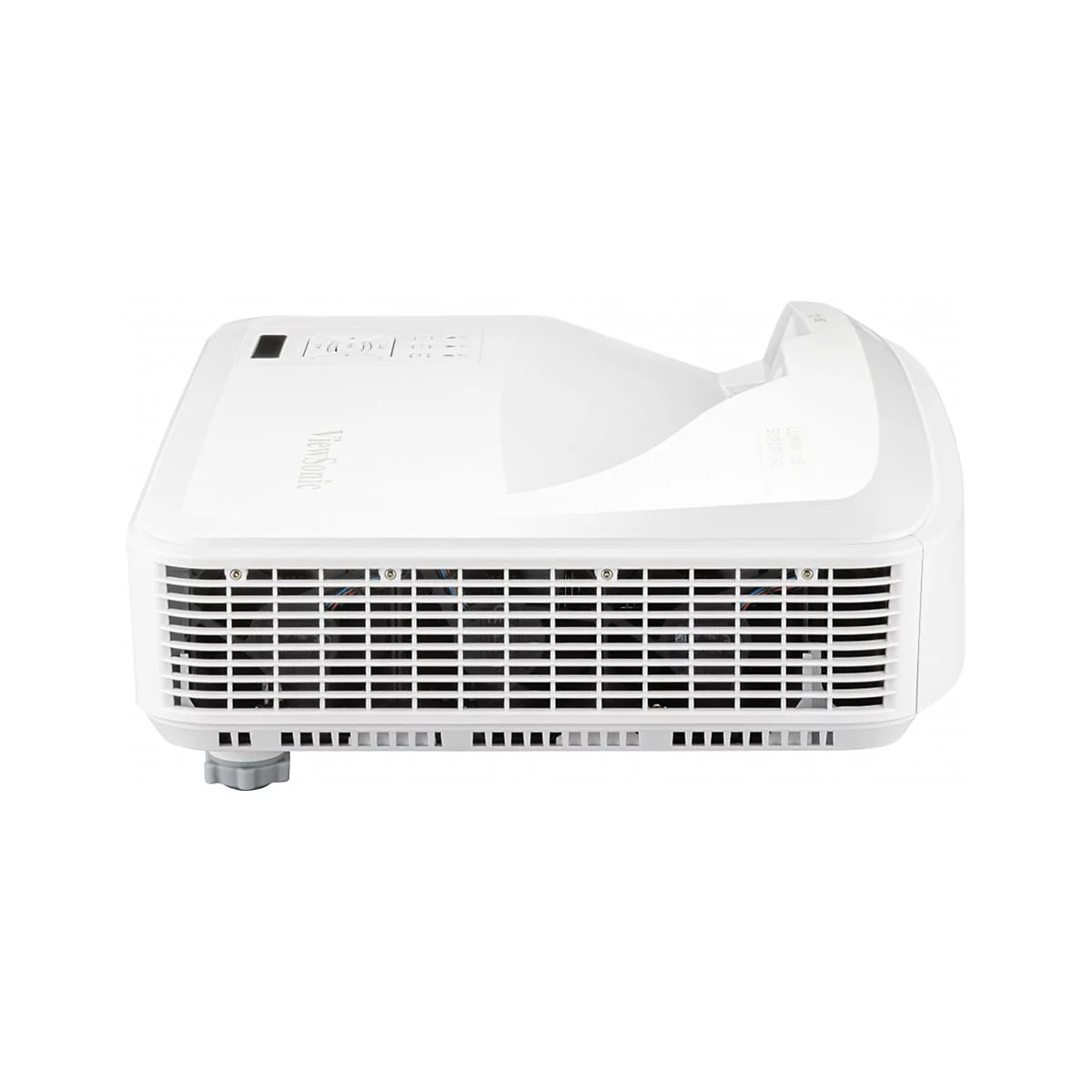 Projecteur ViewSonic blanc, vue de face. Inscriptions : ViewSonic et Luminus. Le projecteur a des fentes d'aération et un pied réglable.