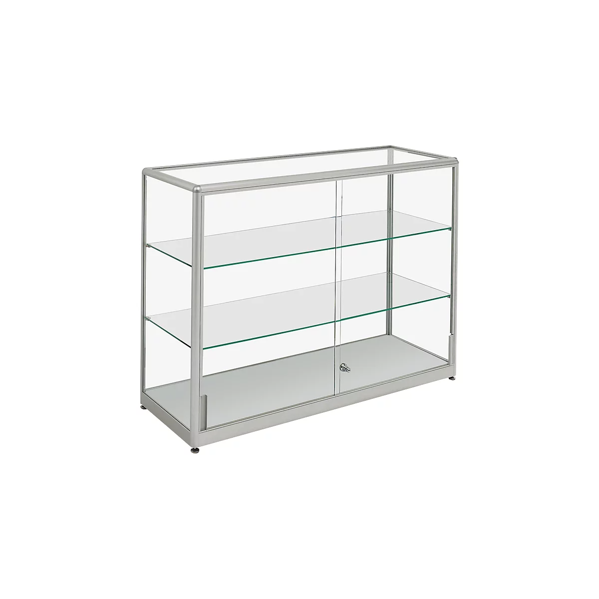 Vitrina de cristal con marco plateado. Interior con tres estantes de cristal, puerta corredera con cerradura.