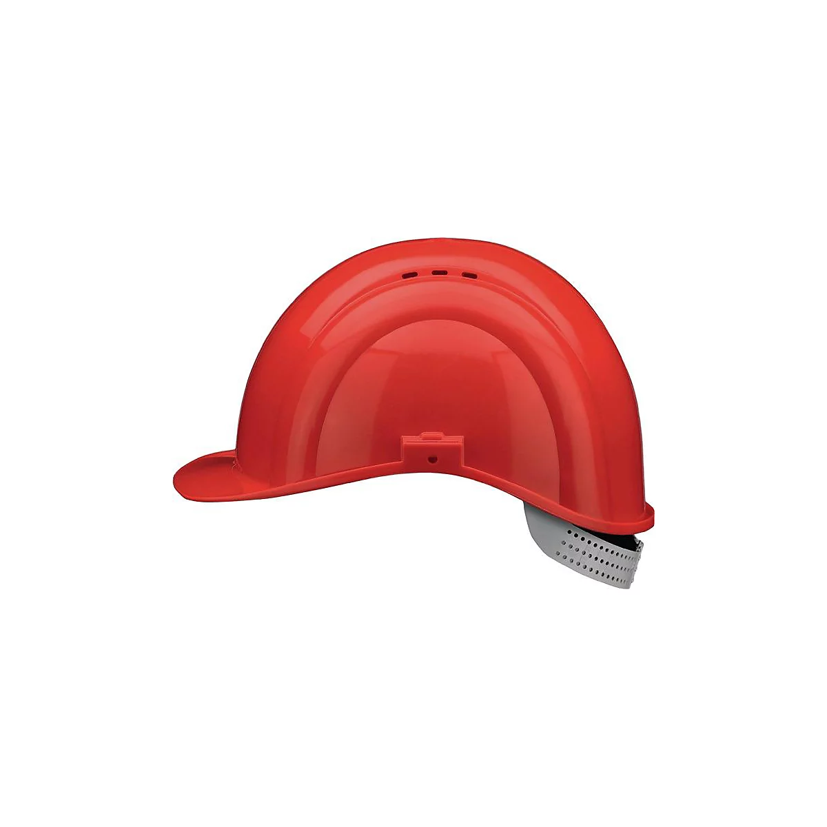 Vue de côté d'un casque de sécurité rouge. Il a une visière et une jugulaire.