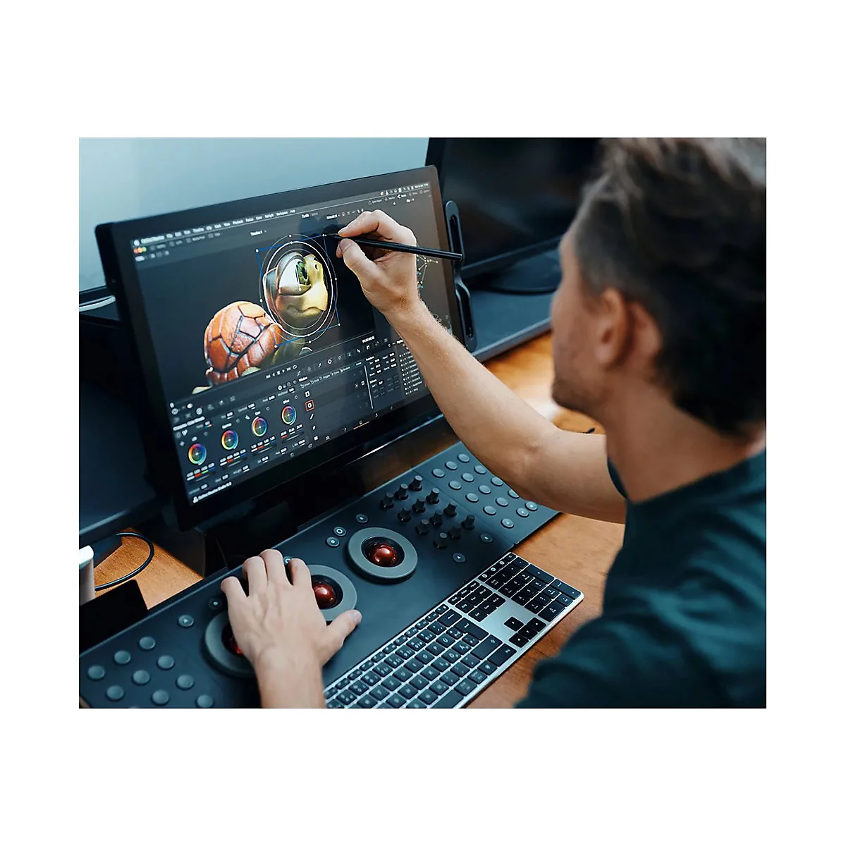 Wacom Cintiq Pro 22 - Digitalisierer mit LCD Anzeige - 47.6 x 26.8 cm - Multi-Touch - elektromagnetisch - 8 Tasten