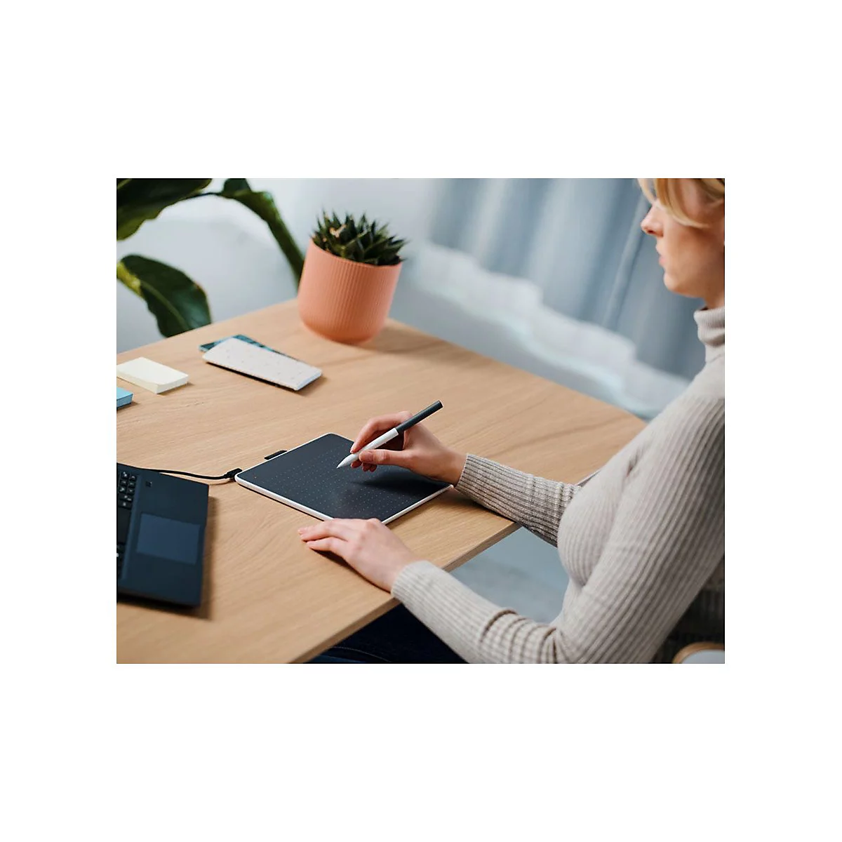 Wacom One Medium - Digitalisierer - elektromagnetisch - kabelgebunden, kabellos - Bluetooth 5.1, USB-C - FSC-zertifizierter Karton