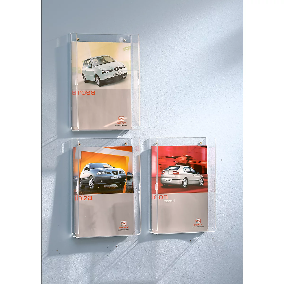 Wandfolderhouder - plexiglas - B 225 x D 75 x H 330 mm - transparant - voor A4 formaat - set van 2 stuks
