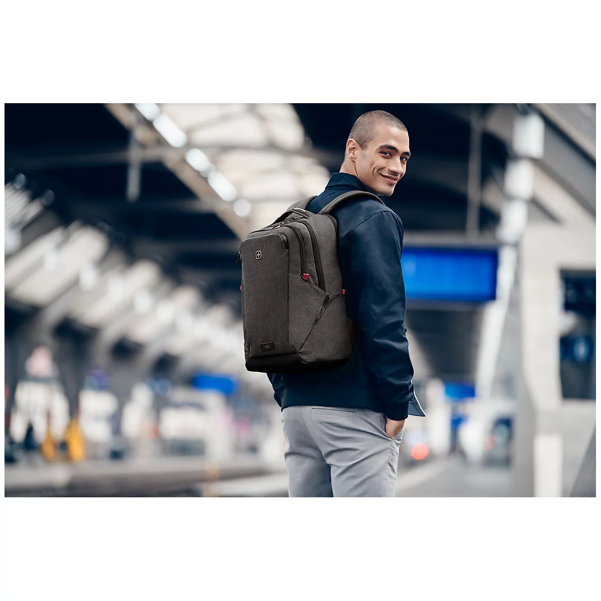 Wenger MX Professional laptoprugzak, 21 l, voor laptops tot 16' &amp; tablets tot 10', laptop- &amp; tabletvak, l 210 x b 330 x h 450 mm, polyester, grijs