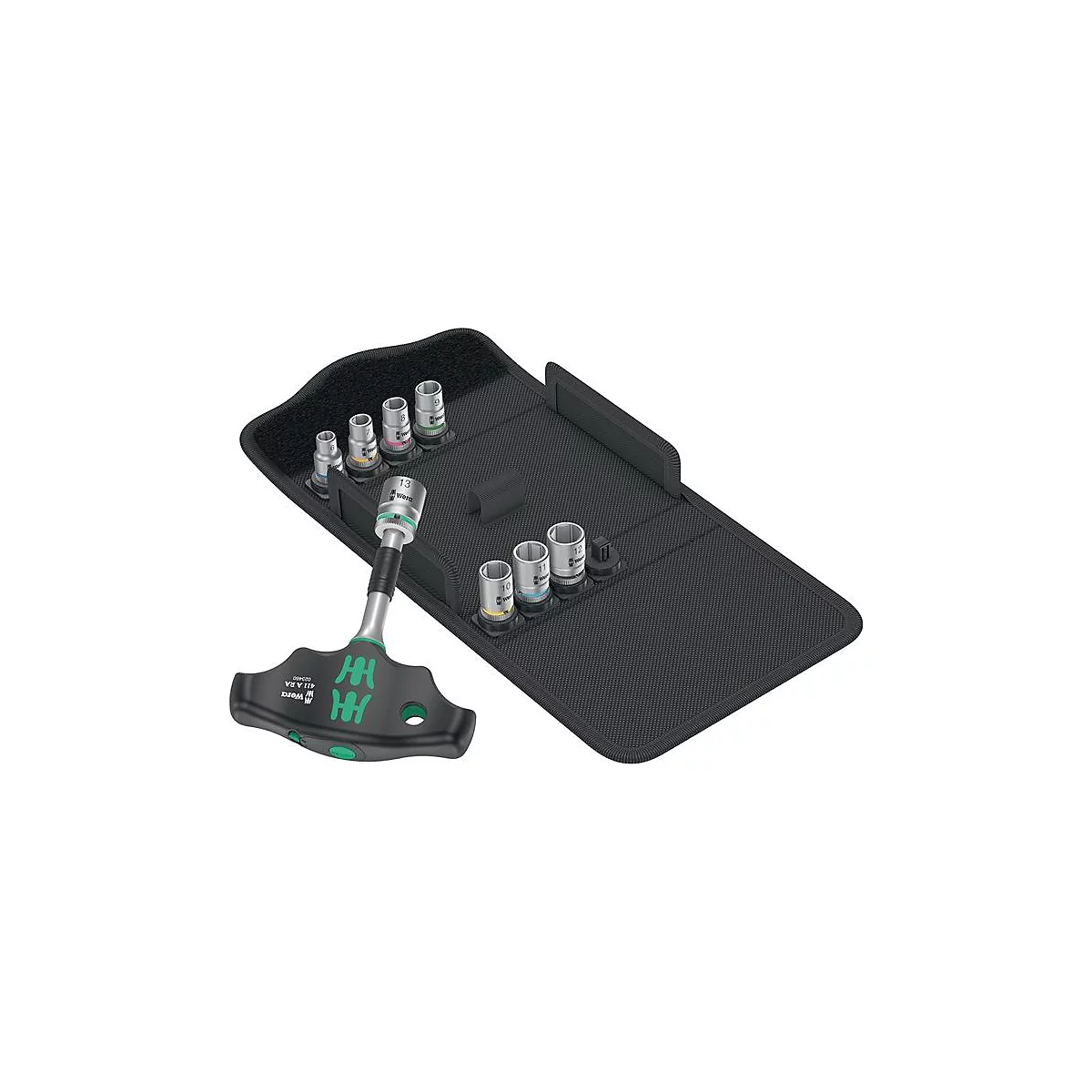 Kit d'outils avec cliquet et divers accessoires, rangés dans un sac noir.