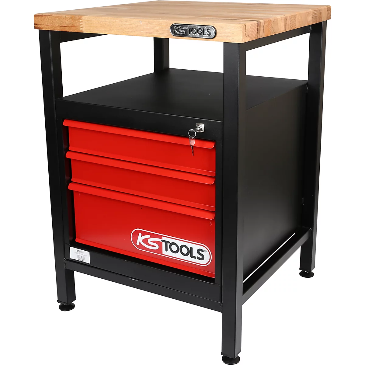 Werkbank mit Holzplatte, rotem Schubladenschrank, schwarzem Gestell und Logo.