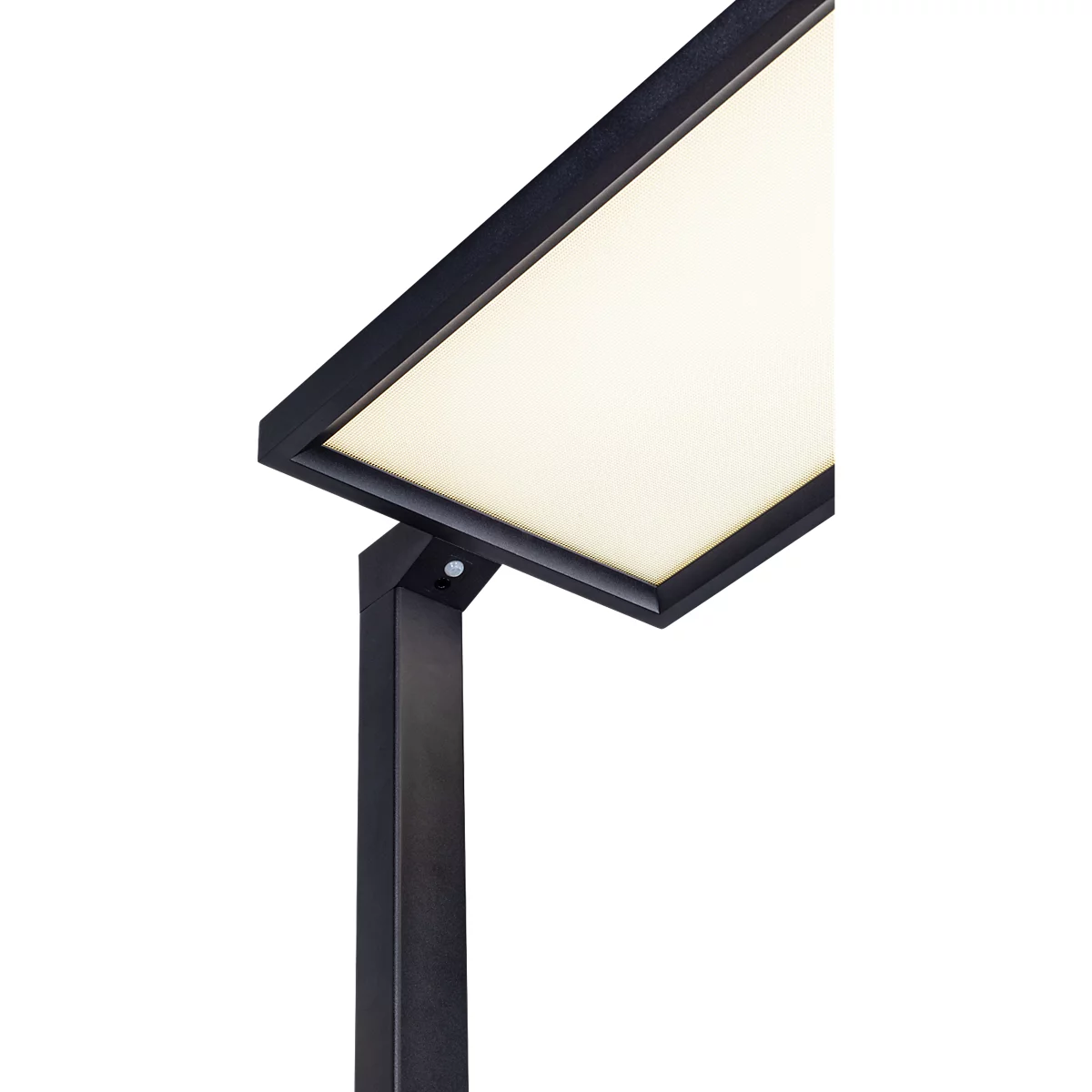 Close-up van een zwarte LED-lamp, met een rechthoekig, wit oplichtend lichtpaneel.