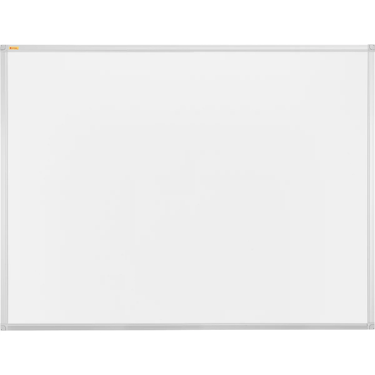 Wit whiteboard met een smal, grijs frame. Het bovenste frame heeft een klein, oranje logo.