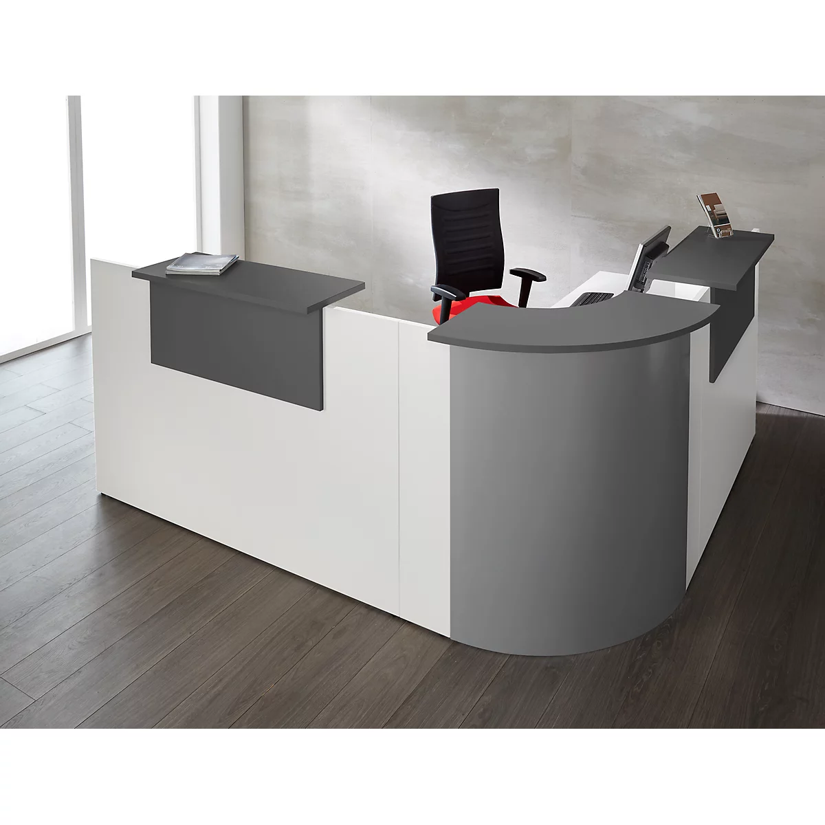 Winkeltheke Come-In, rund, L 2125 x B 2525 mm, weiss, 3 Ablagen in Graphit, Eckelement alusilber 