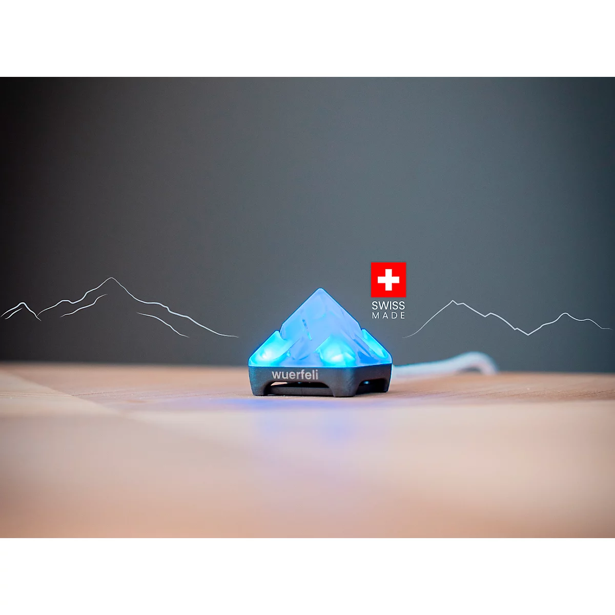 Wuerfeli CO2 Messgerät, Pyramidenform, Innenbereich, Sensortechnologie, 400 bis >1600 ppm, farbige Alarmskala, IP20, USB-C, inkl. Montageset