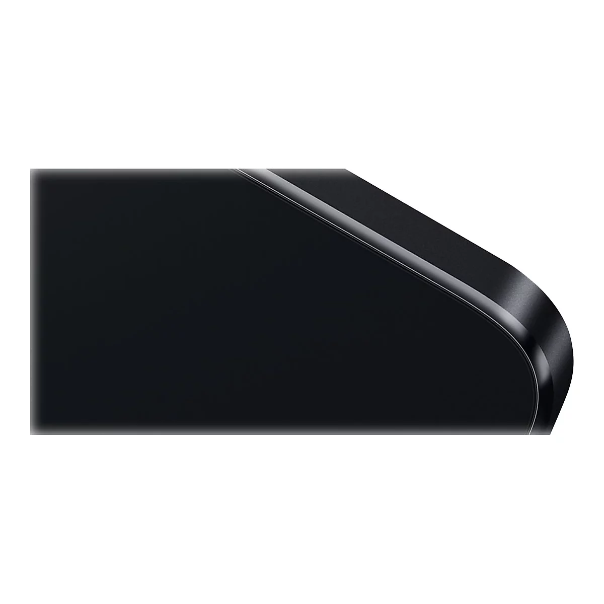 Detailaufnahme eines schwarzen, abgerundeten Eckes mit einer dünnen, silbernen Umrandung.