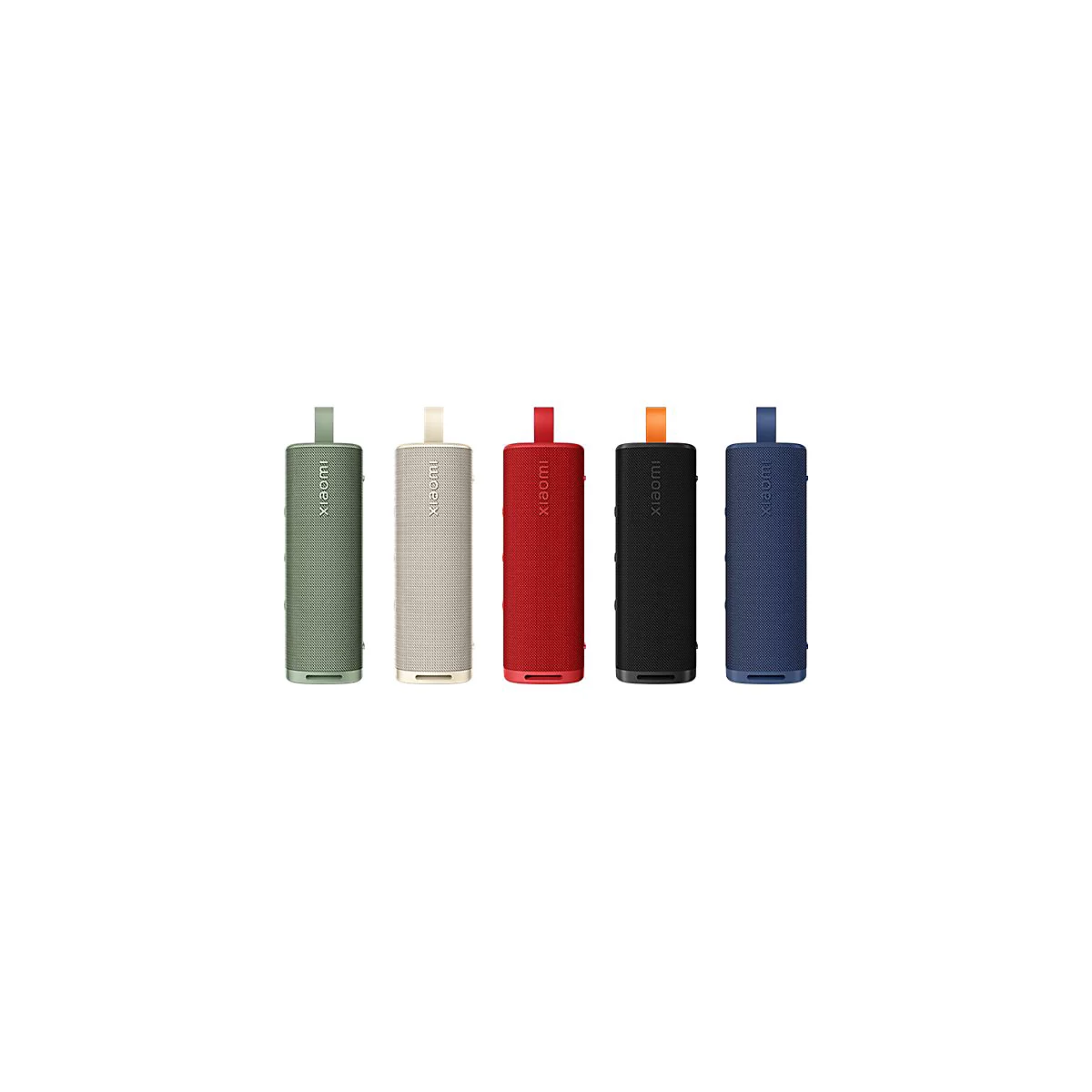Fünf aufgereihte, vertikale Xiaomi Bluetooth-Lautsprecher in den Farben Oliv, Beige, Rot, Schwarz und Blau.