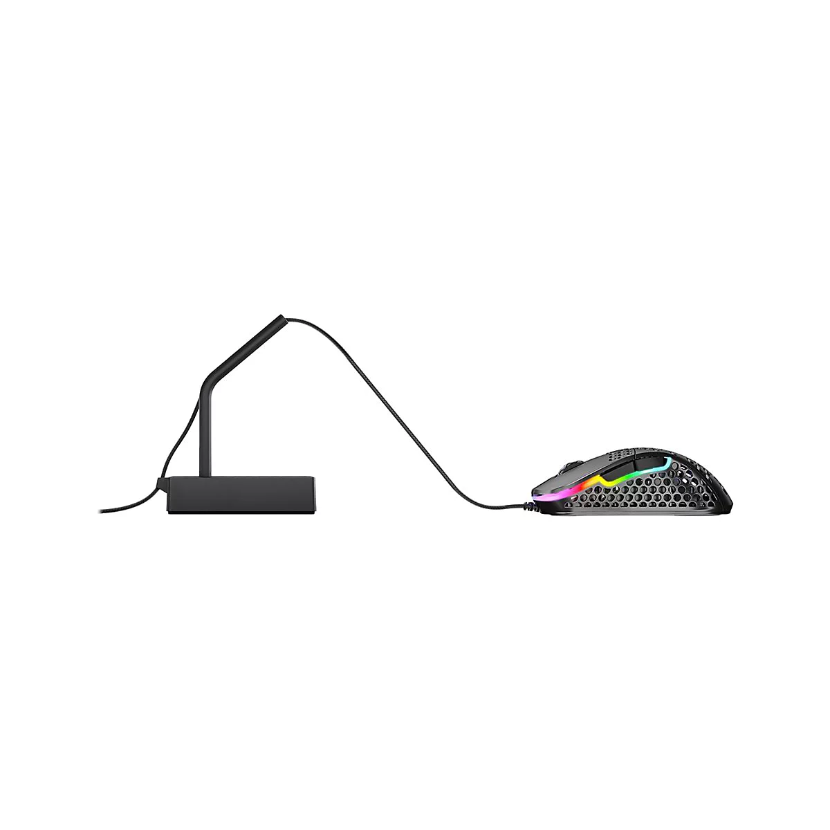 Schwarze Gaming-Maus mit LED-Beleuchtung und Halterung, auf weißem Hintergrund.