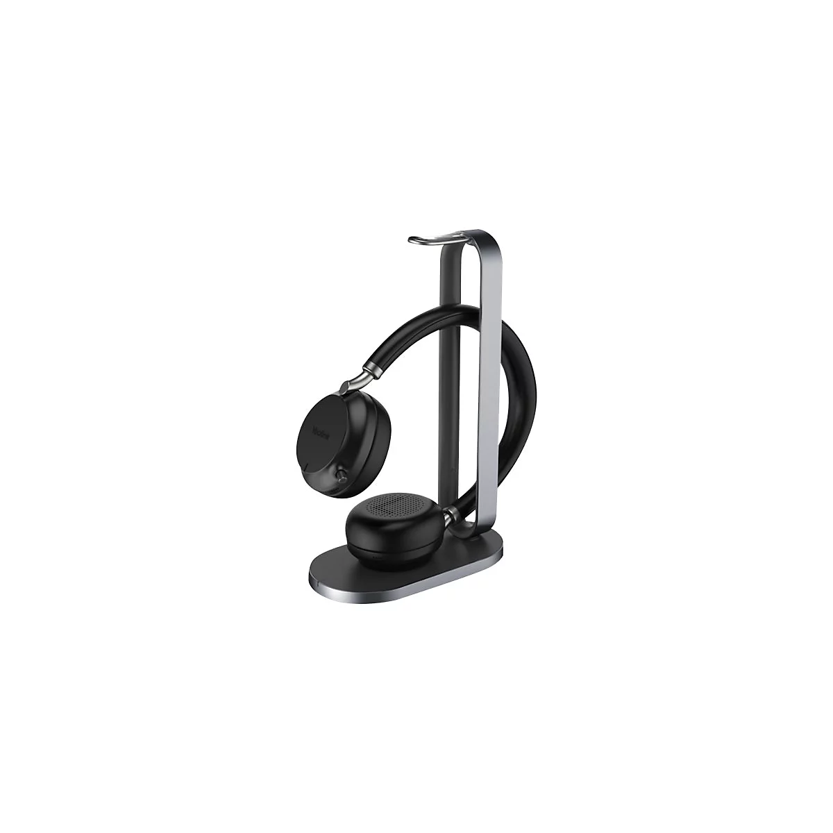Schwarzes Yealink Headset auf einem silbernen Ladeständer vor weißem Hintergrund.