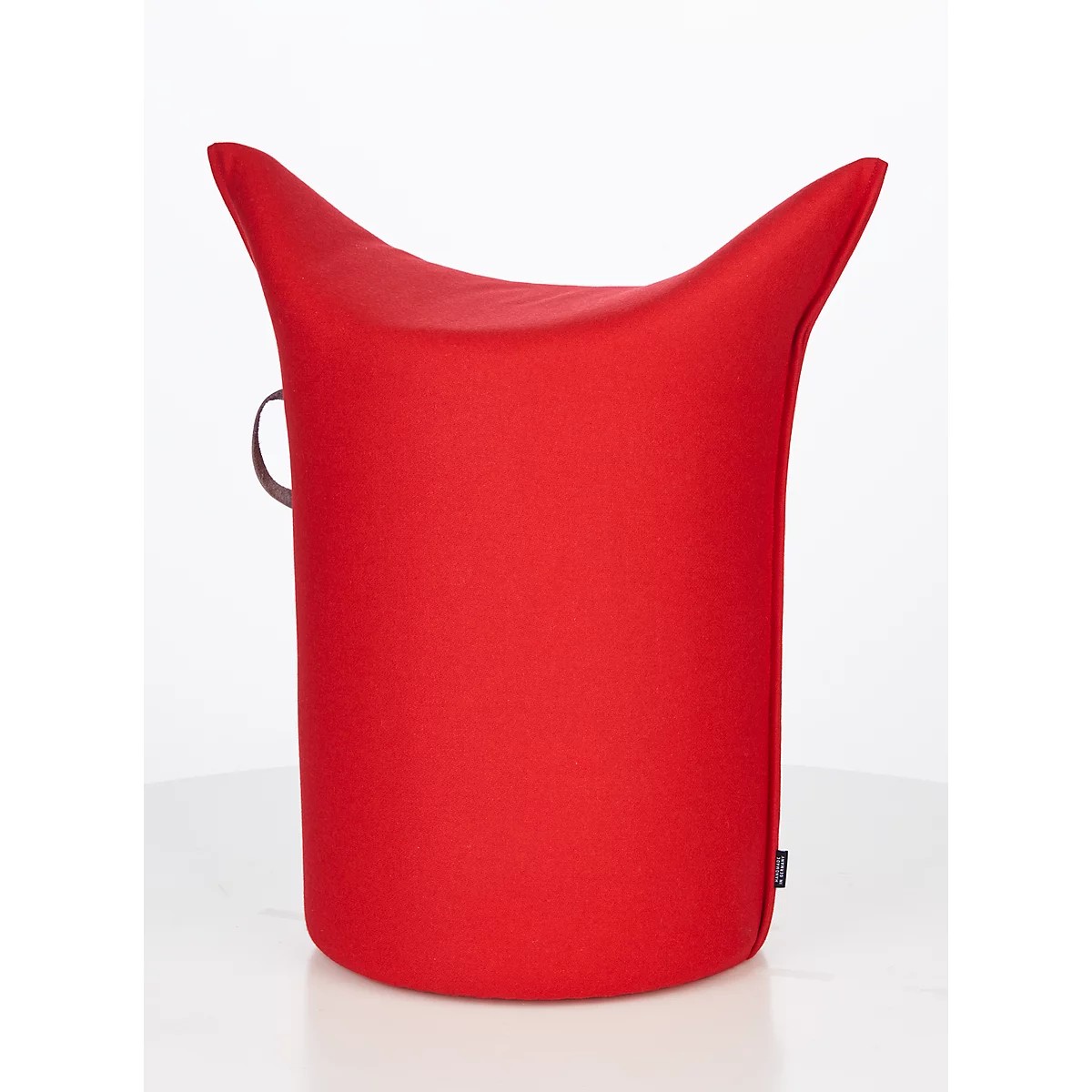 Zipfel poef WERTHER, wolvilt, moeilijk ontvlambaar, zithoogte 500 mm, greeplus, rood
