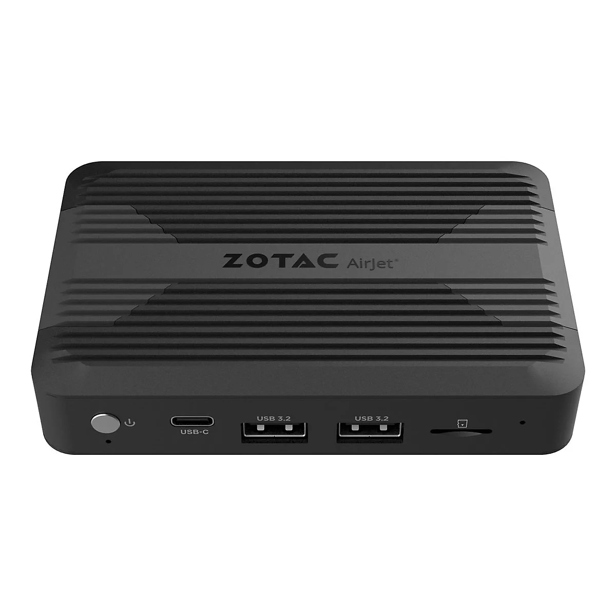 Schwarzer ZOTAC Airjet Mini-PC. Oberseite mit Rippen, Anschlüsse: USB-C, USB 3.2, SD-Kartenleser. Ein/Aus-Knopf.